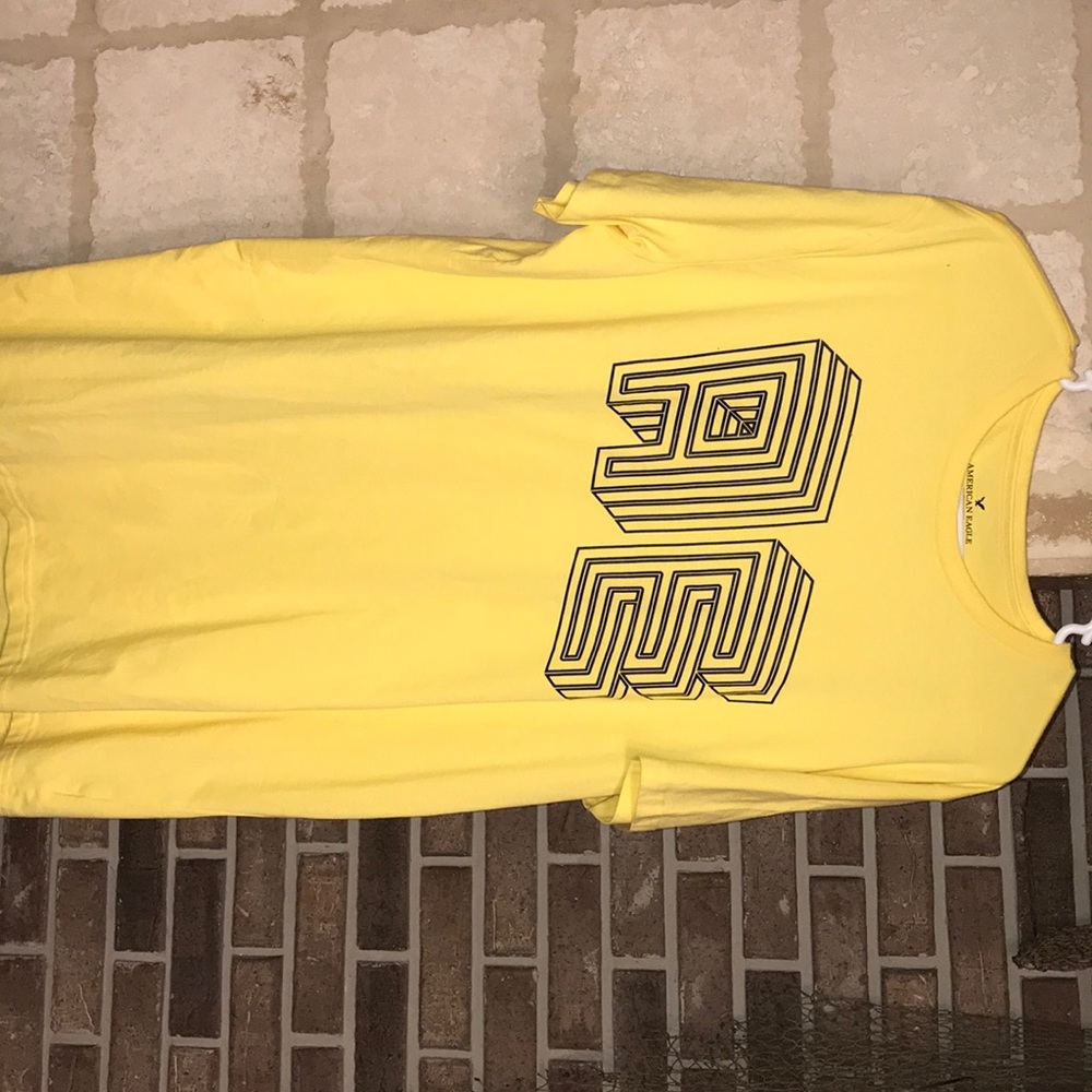 Yellow American Eagle FLEX shirt, worn once